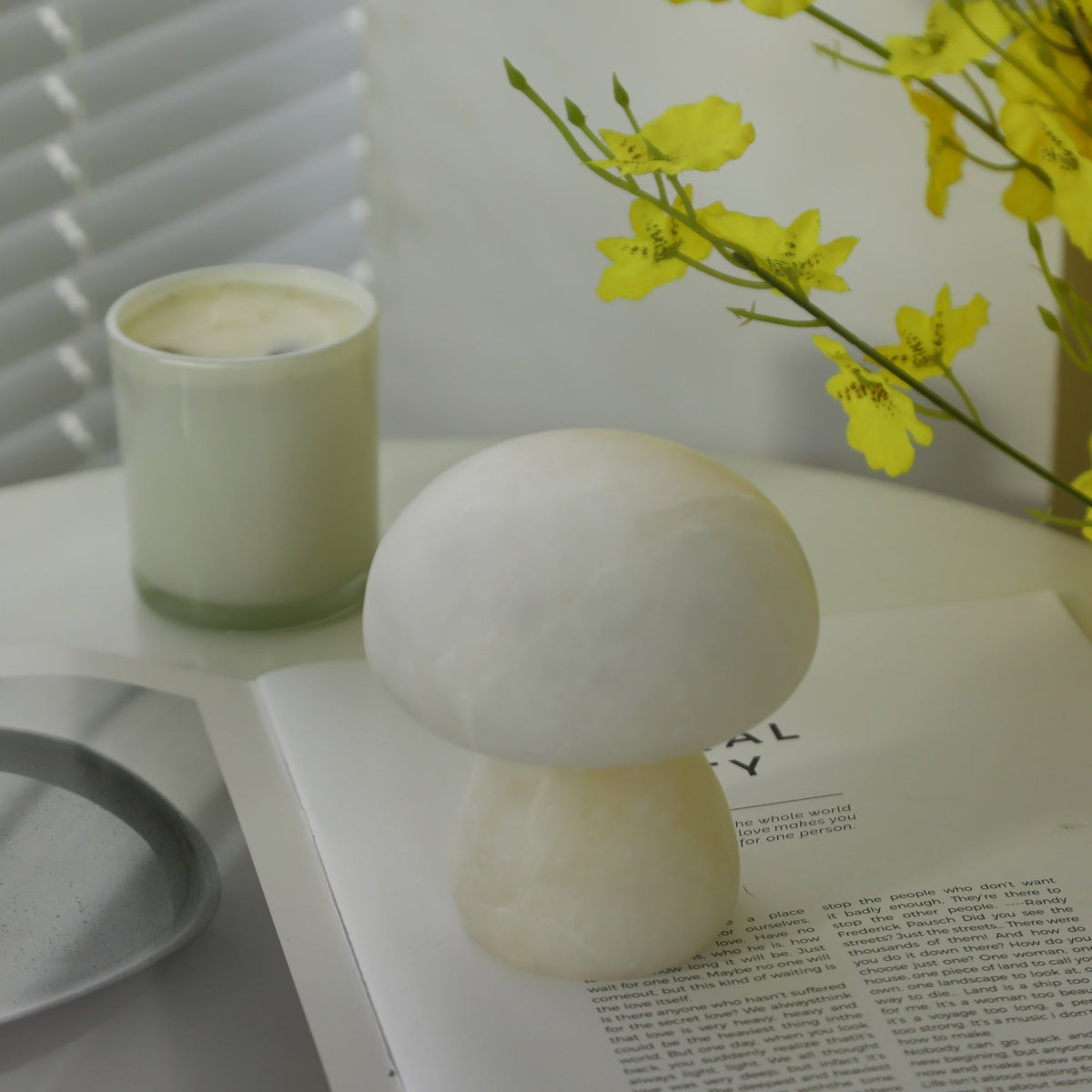 Alabaster Mushroom Dome Table Lamp