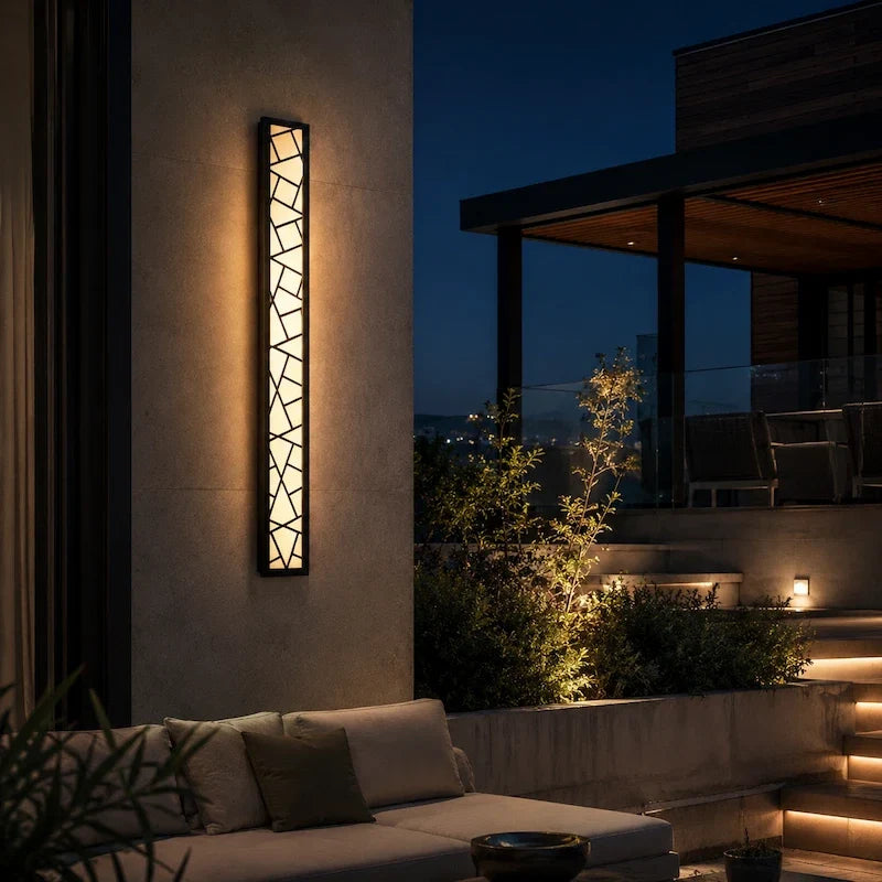 Minimalist Linear LED Outdoor Wall Sconce