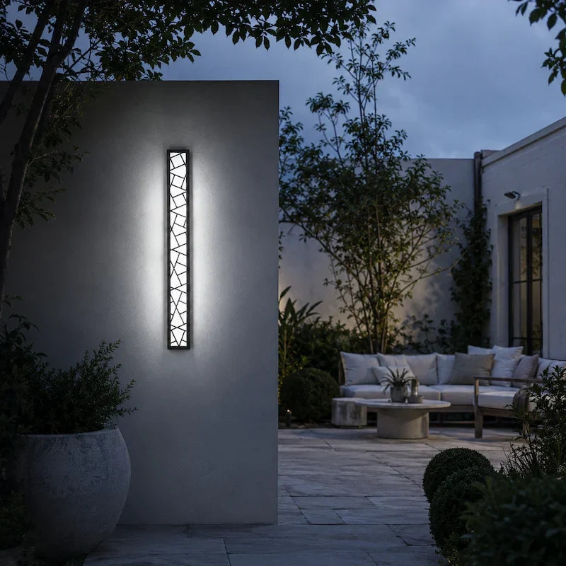 Minimalist Linear LED Outdoor Wall Sconce
