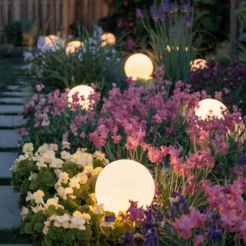 Adjustable Modern Spherical Garden Light