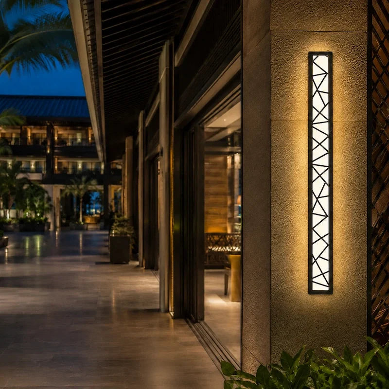 Minimalist Linear LED Outdoor Wall Sconce