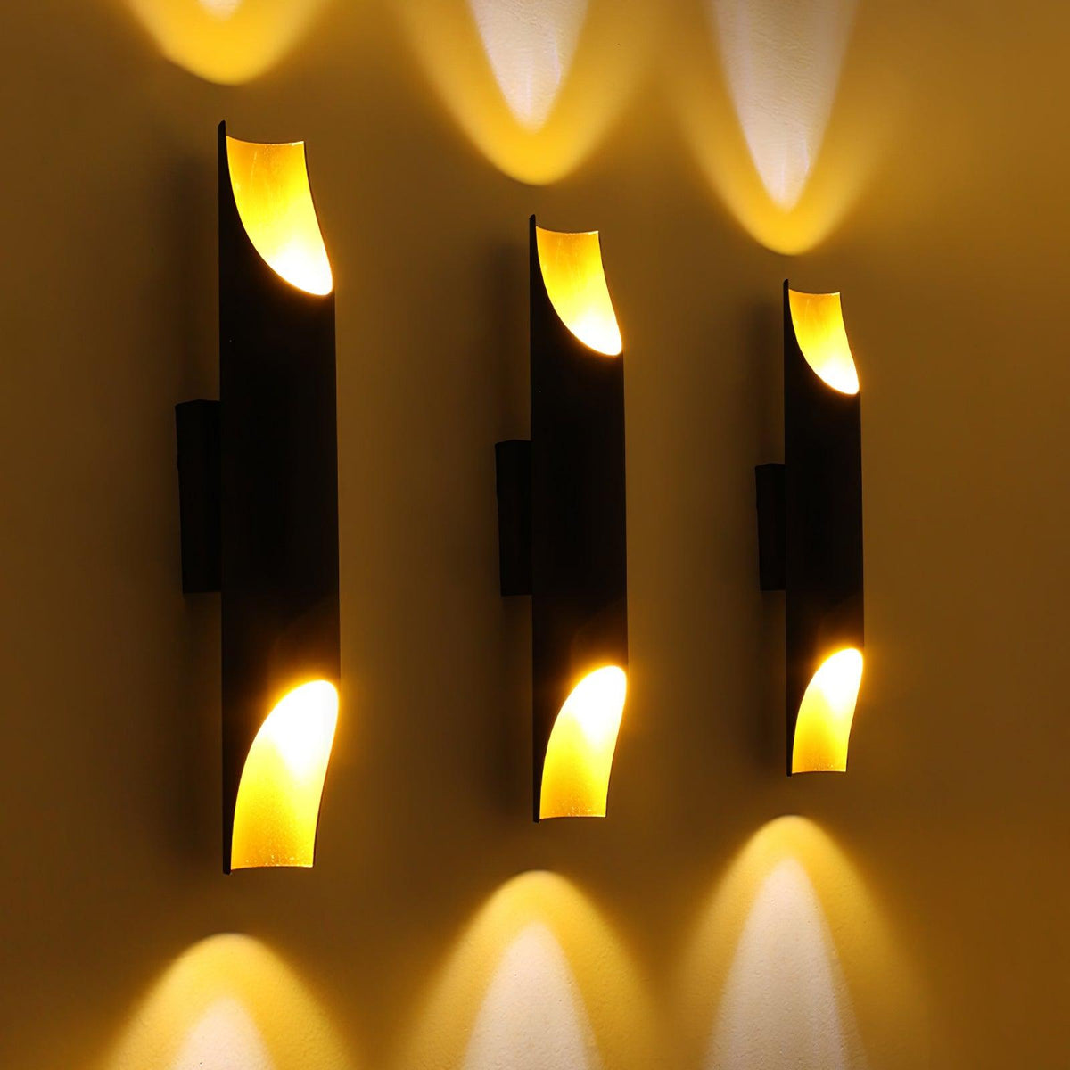 Aluminum Cylinder Wall Lamp
