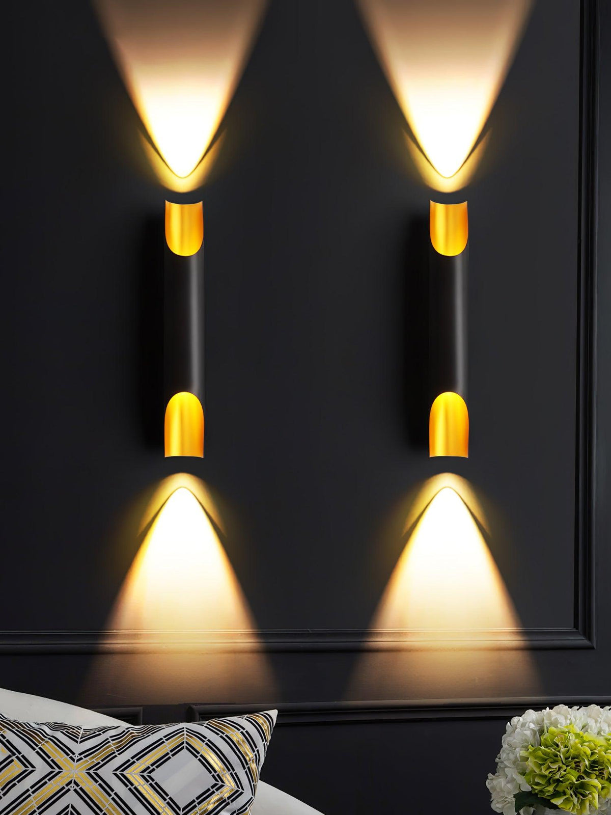 Aluminum Cylinder Wall Lamp