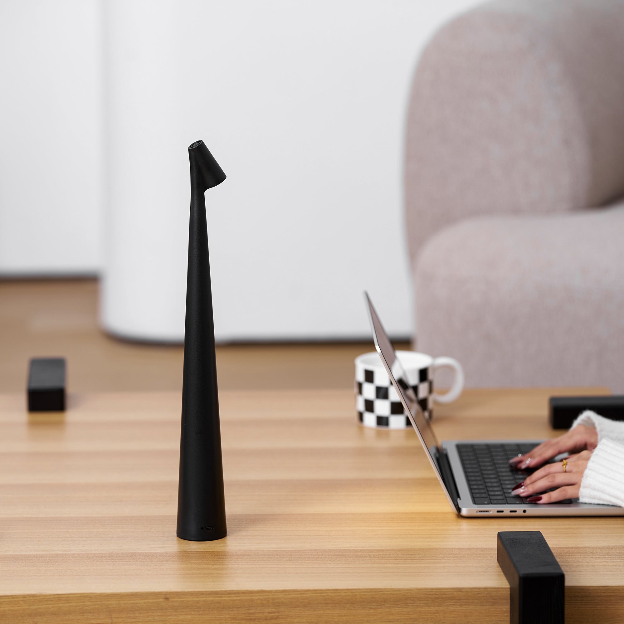 Modern Slim Cordless Rechargeable LED Table Lamp