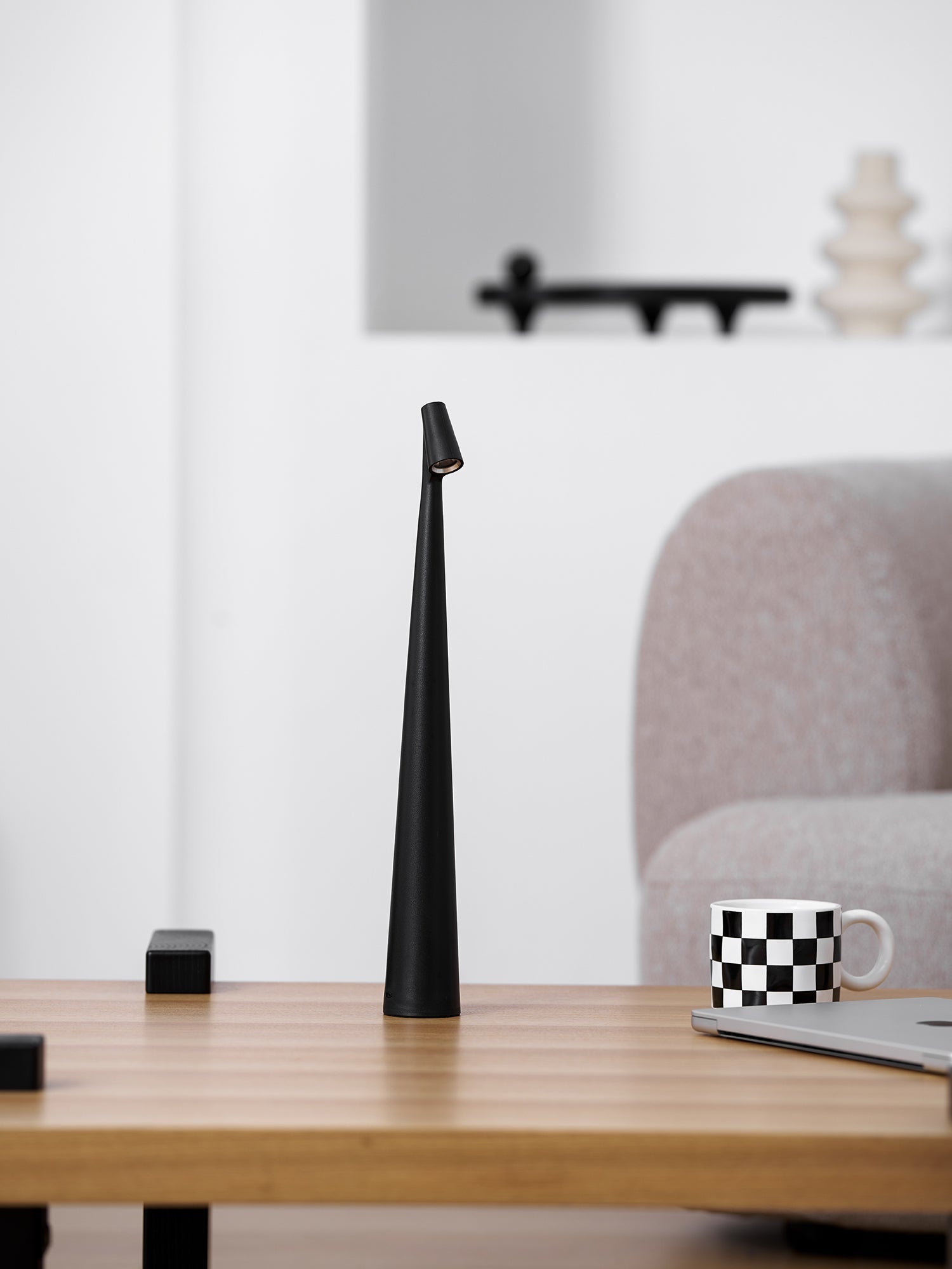 Modern Slim Cordless Rechargeable LED Table Lamp