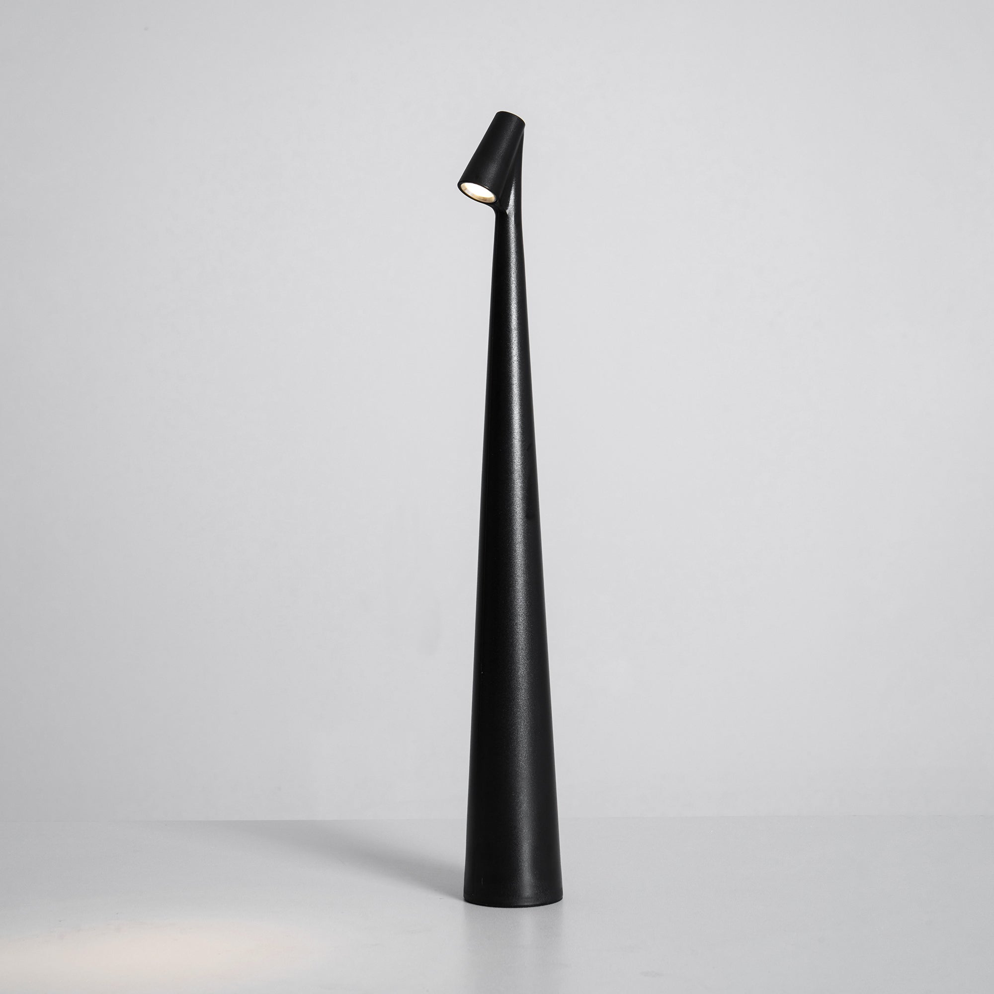 Modern Slim Cordless Rechargeable LED Table Lamp