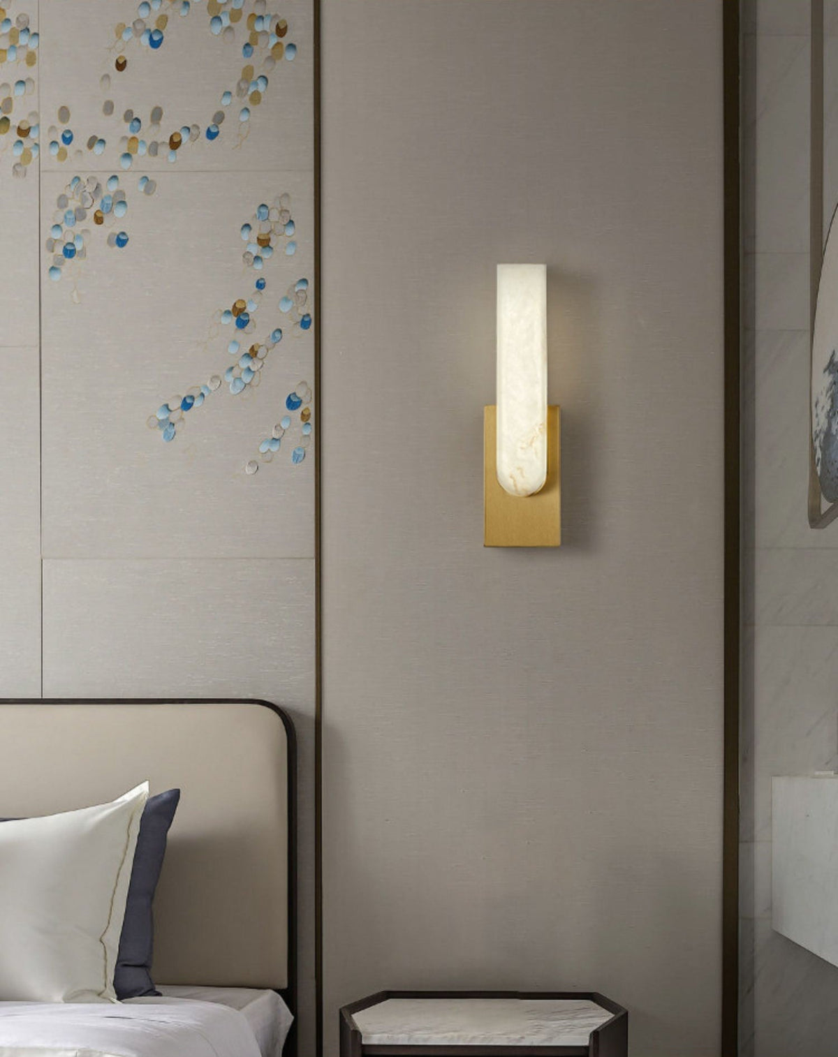 Alabaster Pillar Wall Lamp