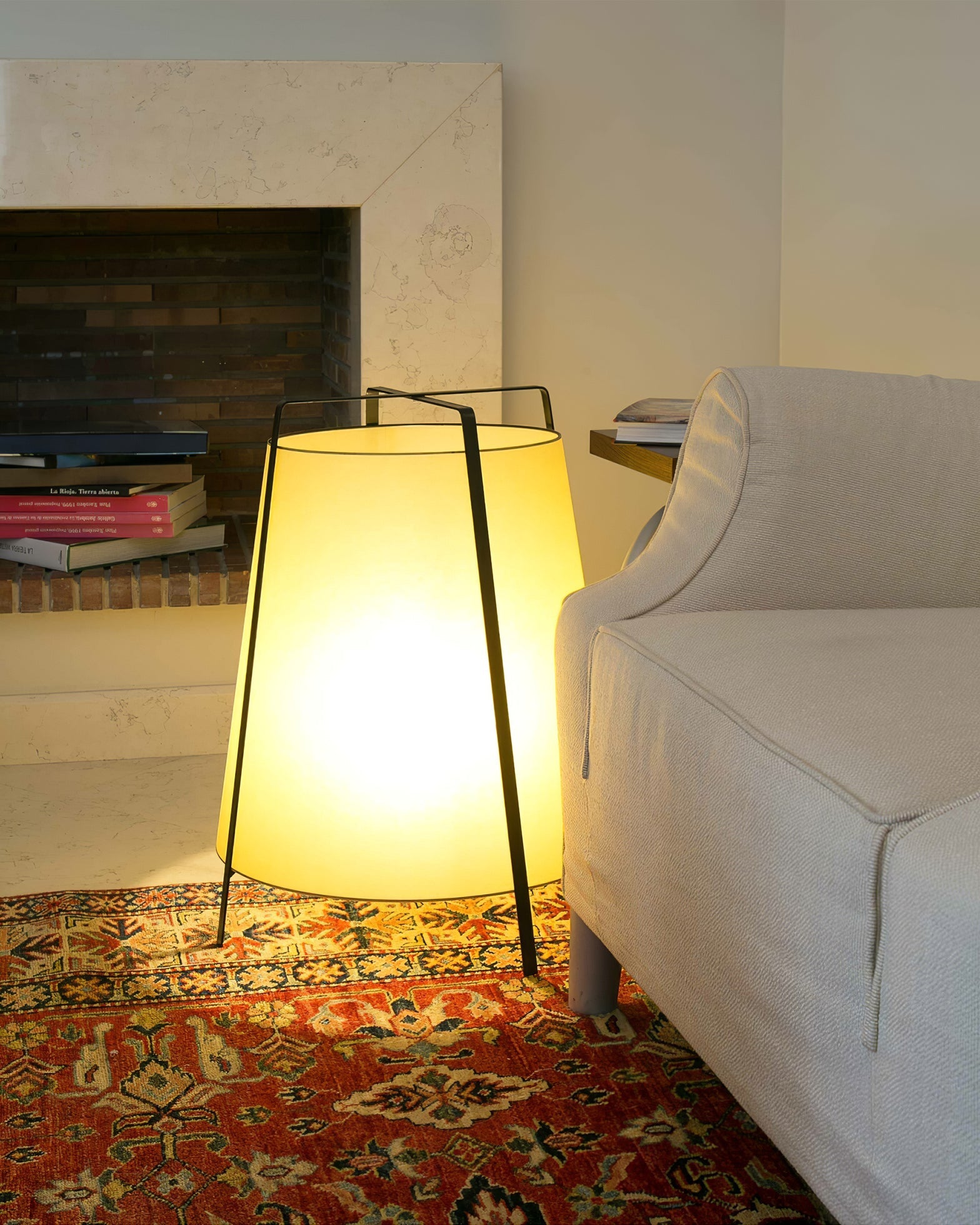 Oriental Fabric Shade Table Lamp