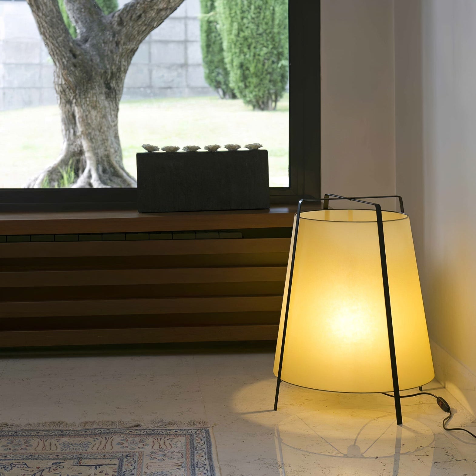 Oriental Fabric Shade Table Lamp