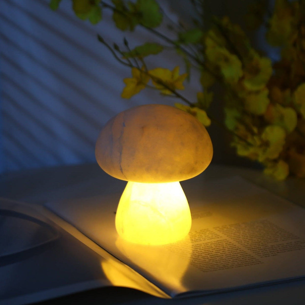 Alabaster Mushroom Dome Table Lamp