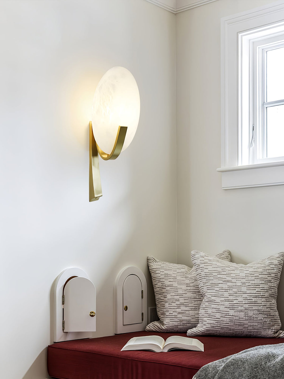 Alabaster Brass Cylinder Wall Lamp