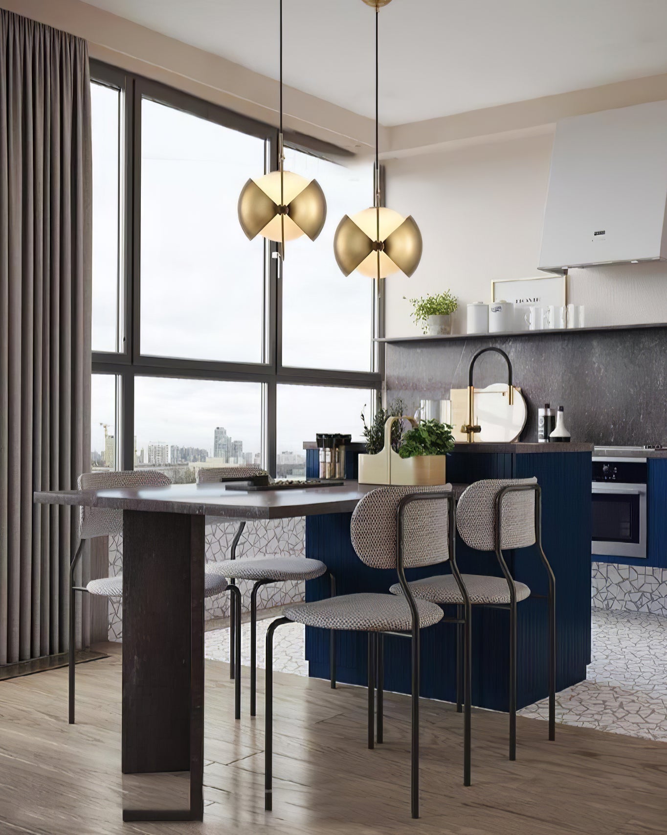 Adjustable Glass Shade Pendant Lamp