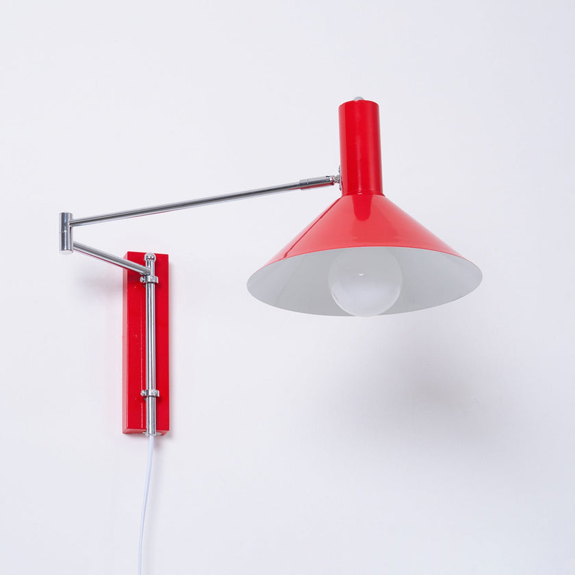 Calvrane Metal Adjustable Wall Sconce