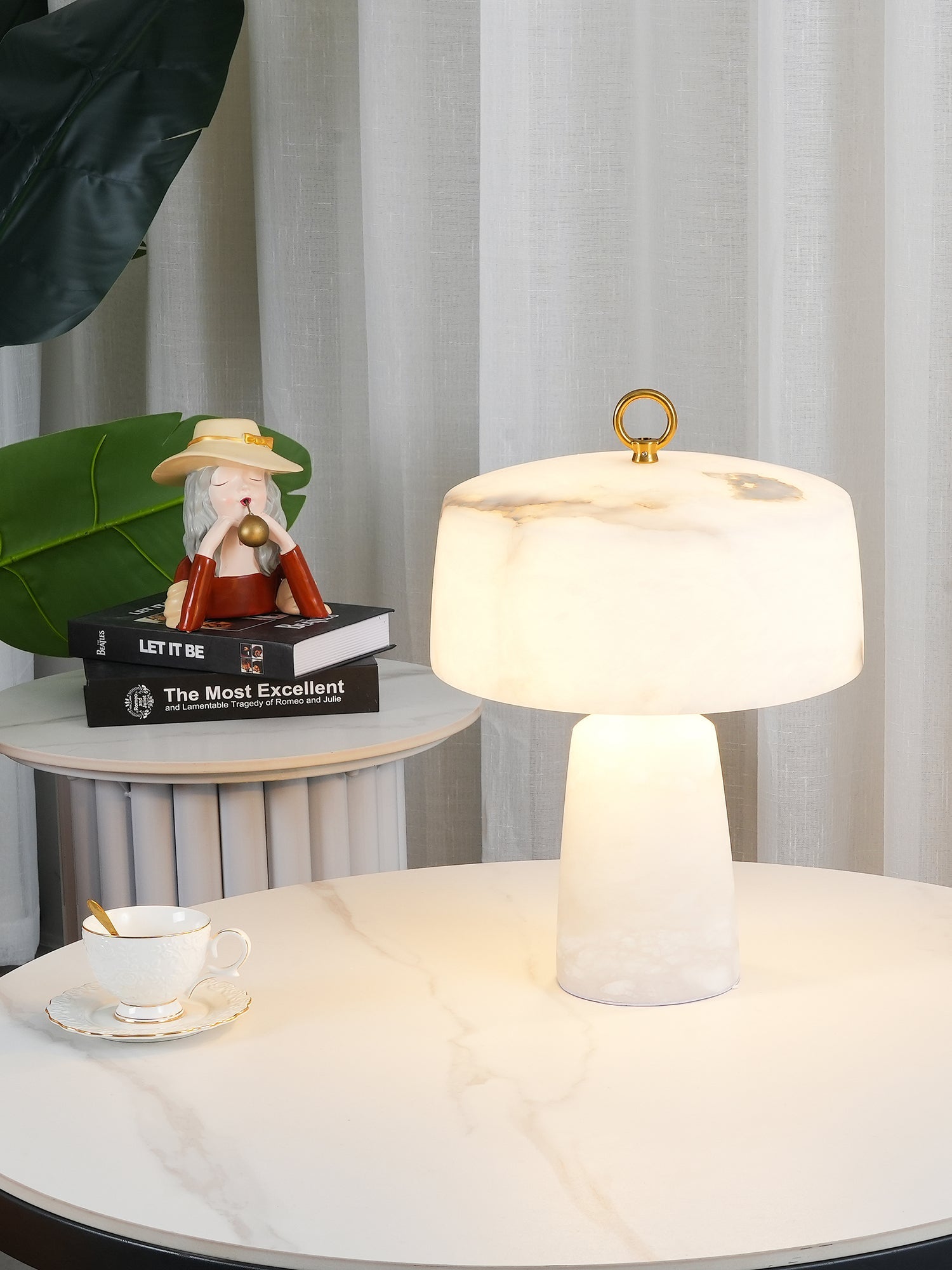 Calvrane Alabaster Vintage Table Lamp