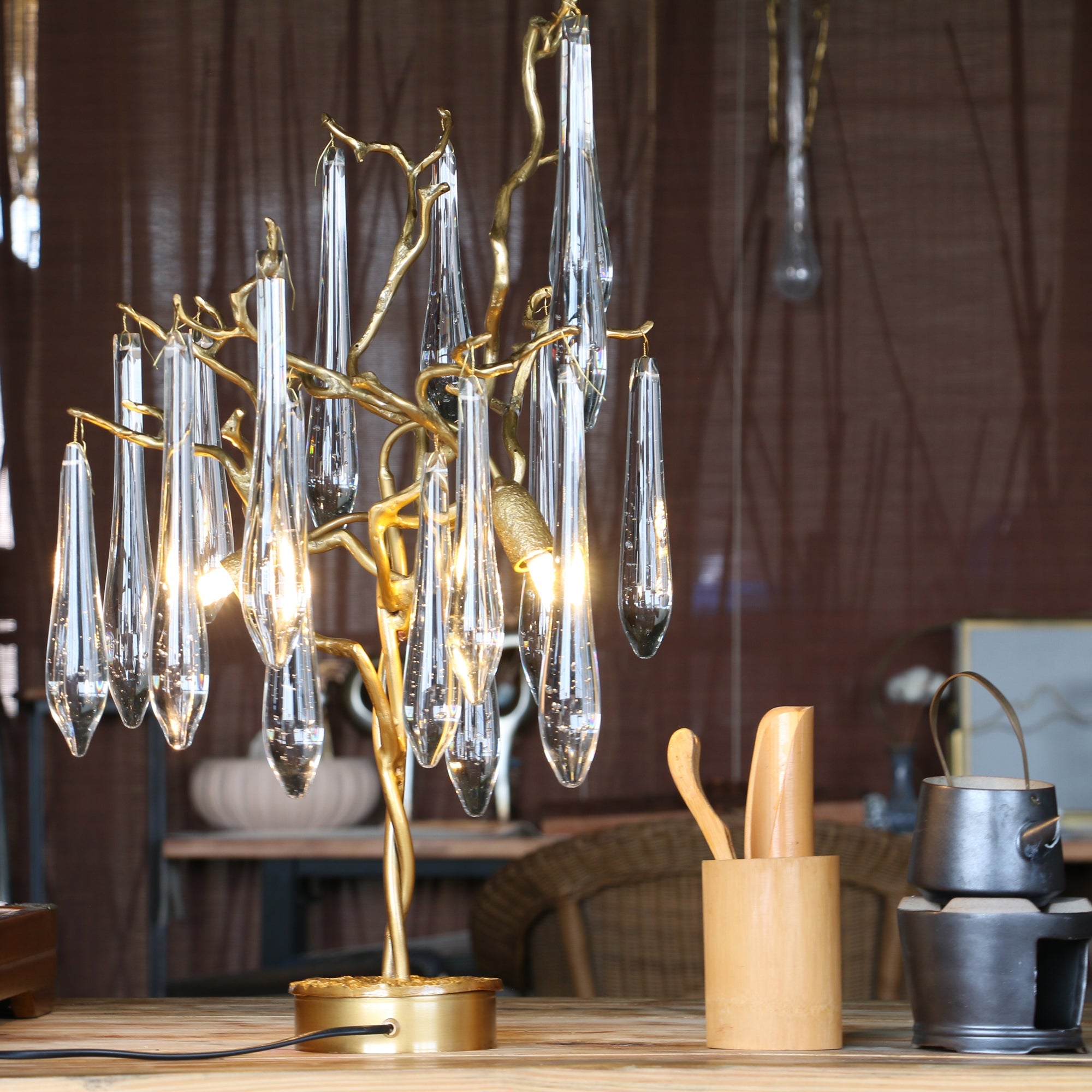 Calvrane Brass Droplet Table Lamp