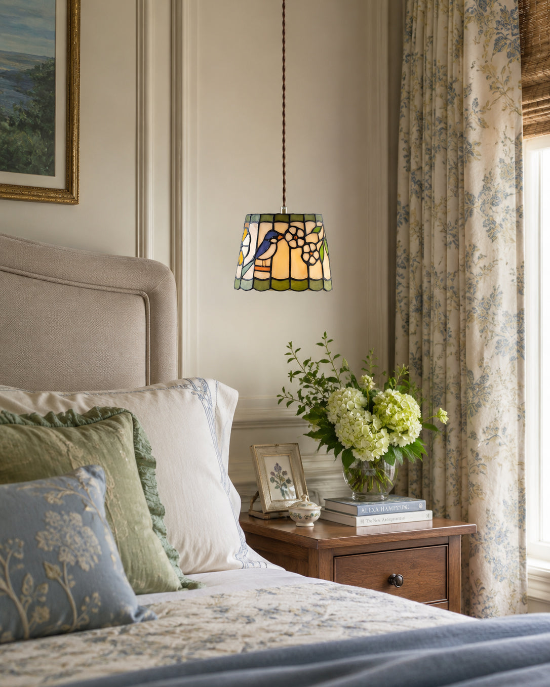 Calvrane Stained Glass Floral Pendant Light