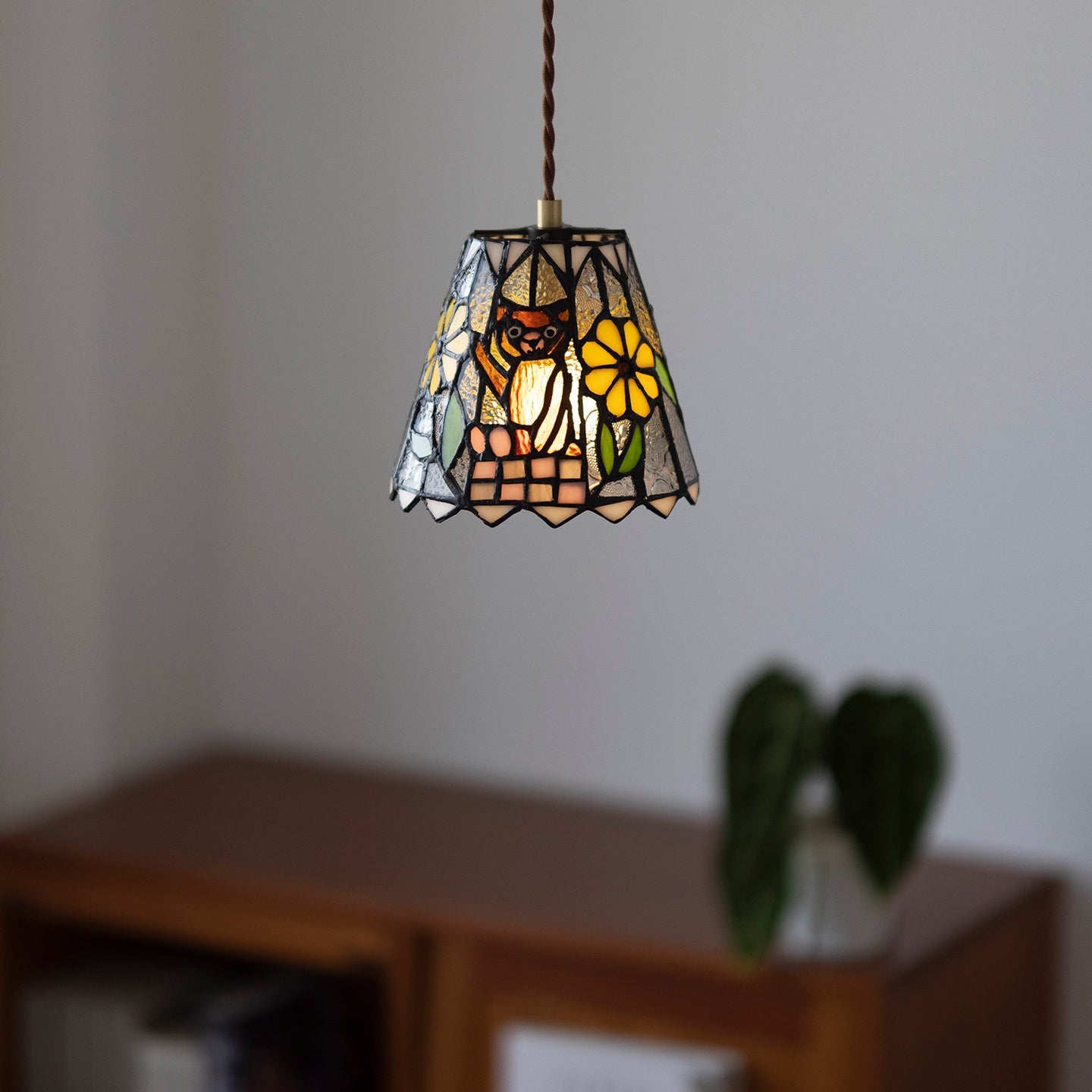 Calvrane Stained Glass Floral Pendant Light