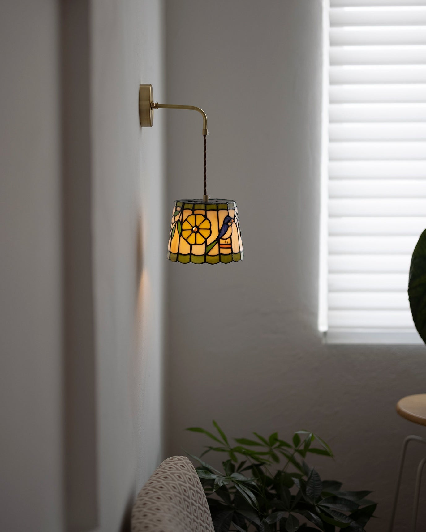 Calvrane Stained Glass Floral Wall Sconce