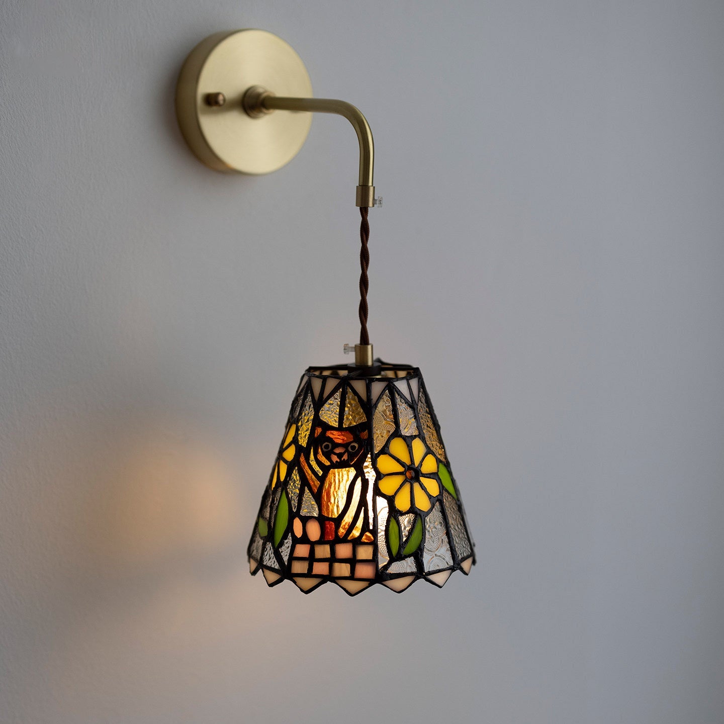 Calvrane Stained Glass Floral Wall Sconce