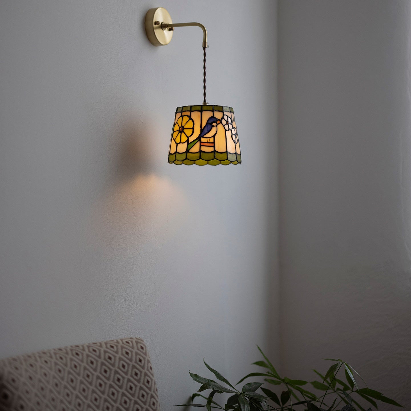 Calvrane Stained Glass Floral Wall Sconce