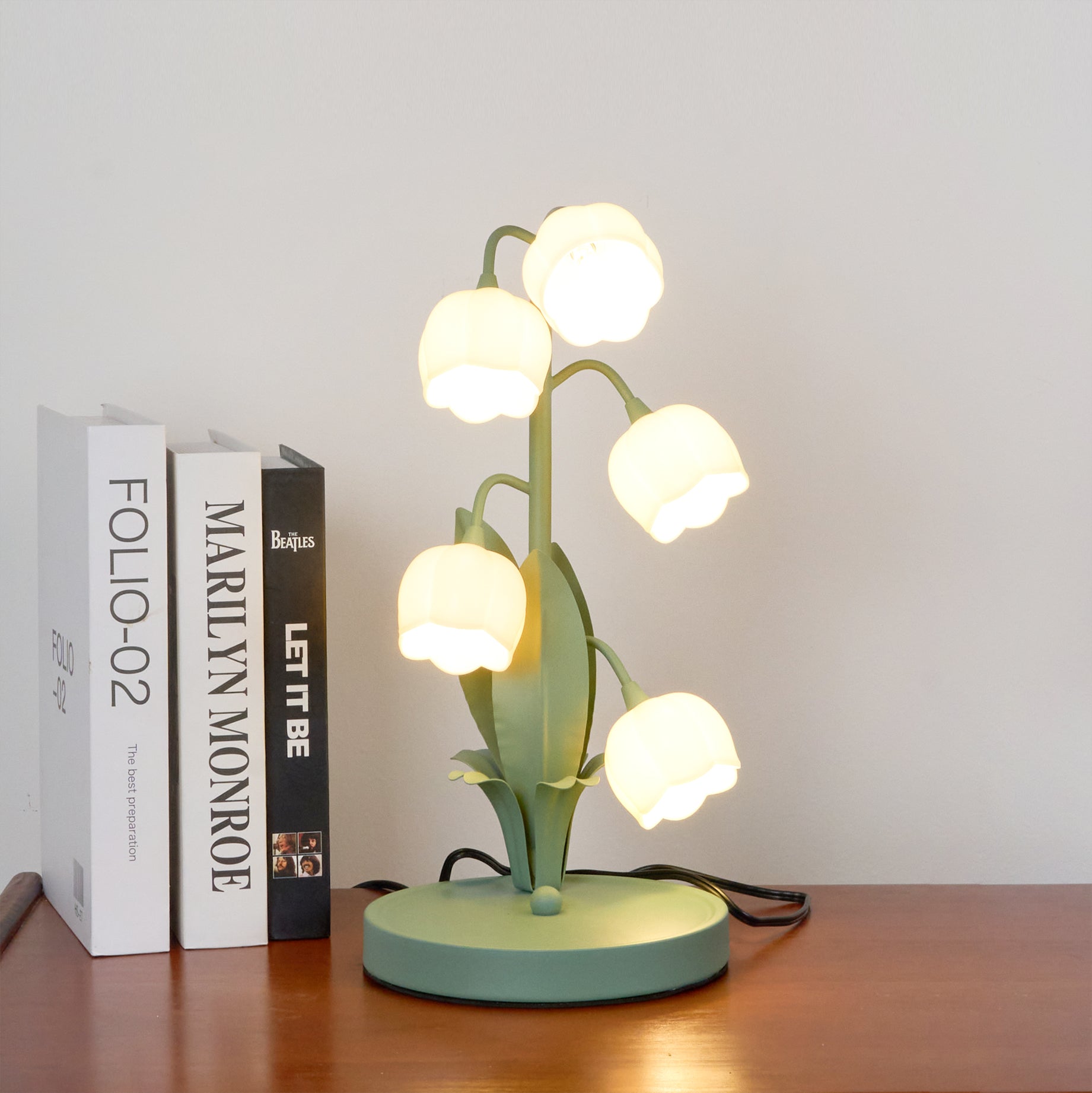 Art Deco Orchid Pattern Metal Table Lamp
