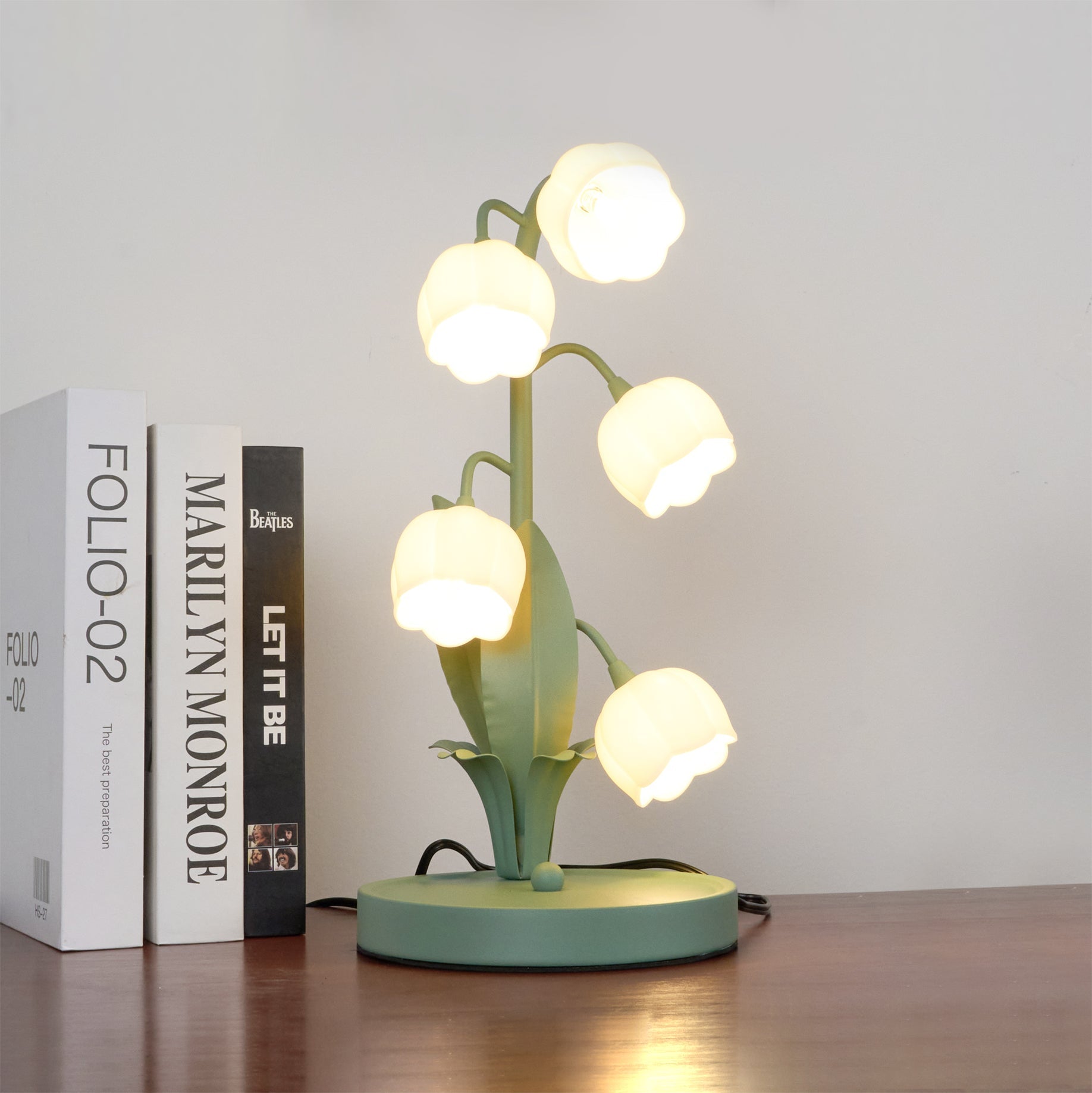 Art Deco Orchid Pattern Metal Table Lamp