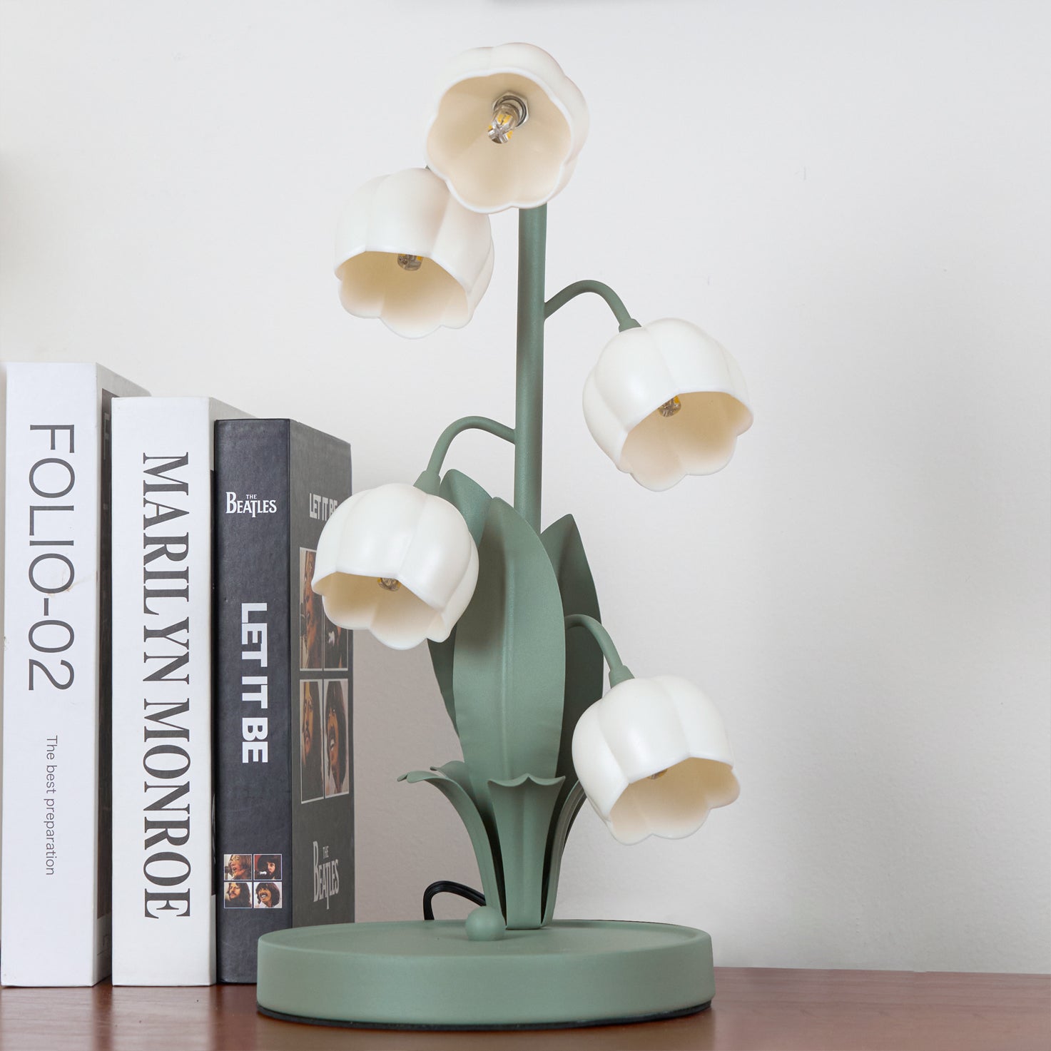 Art Deco Orchid Pattern Metal Table Lamp