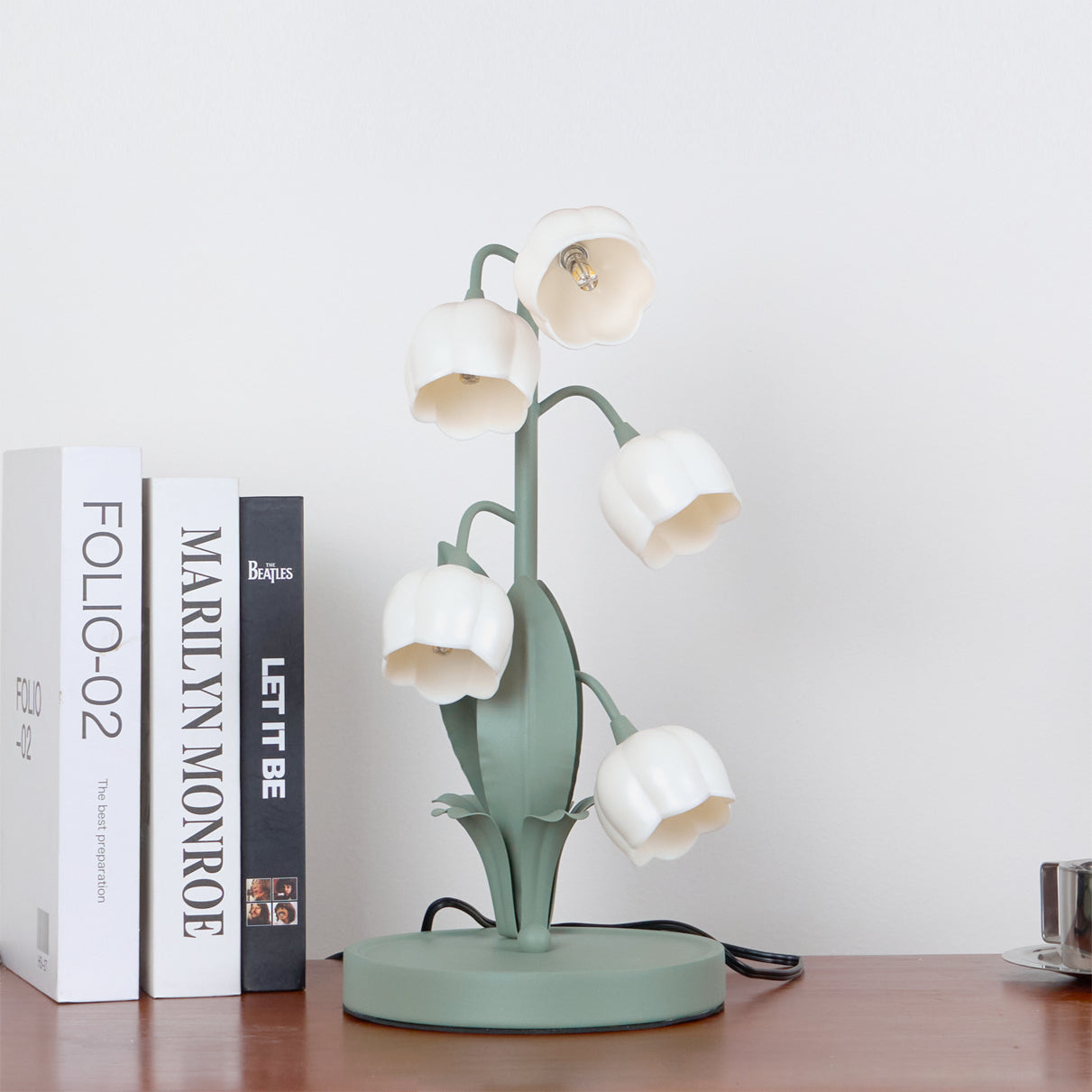 Art Deco Orchid Pattern Metal Table Lamp