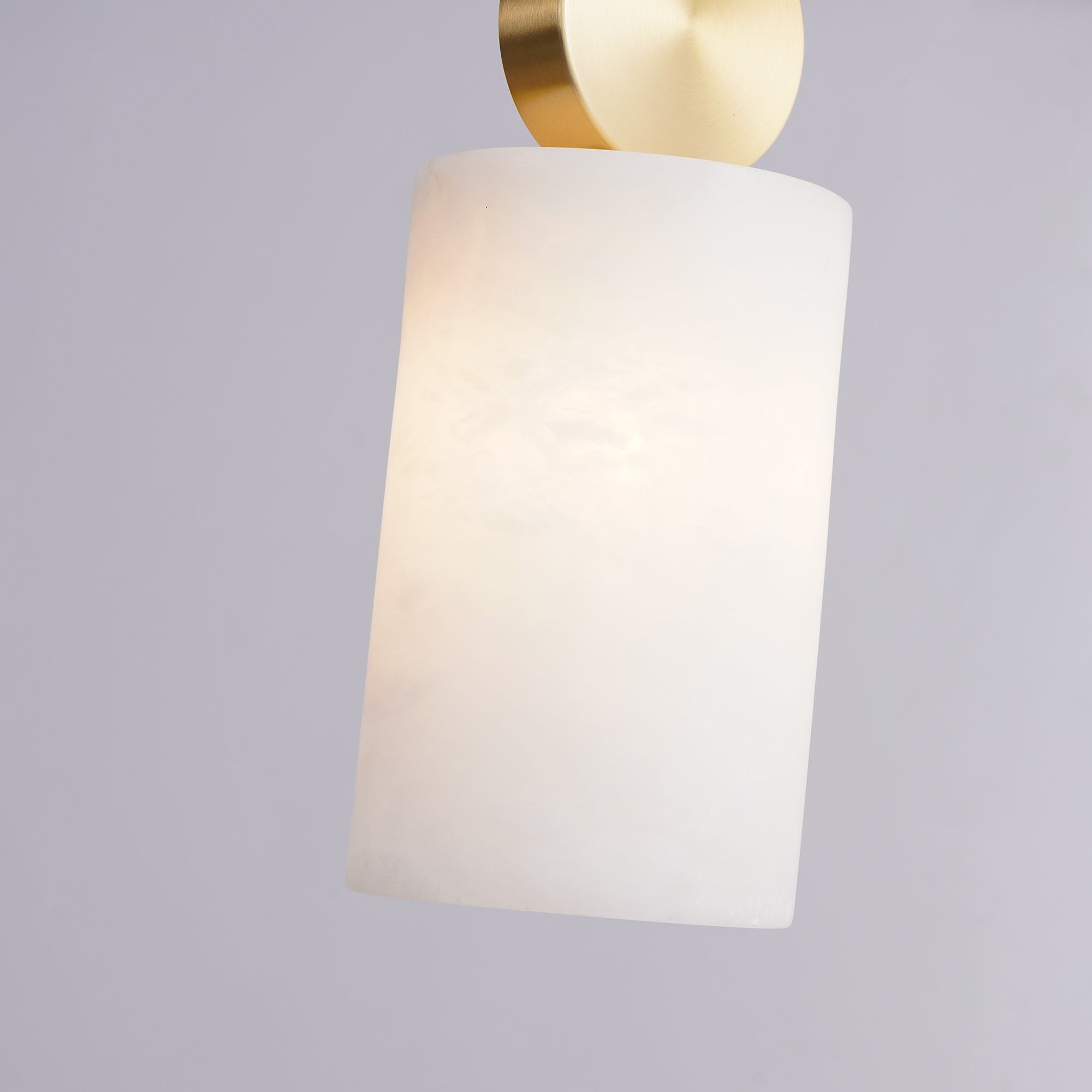 Brass Luxe Round Alabaster Pendant Light