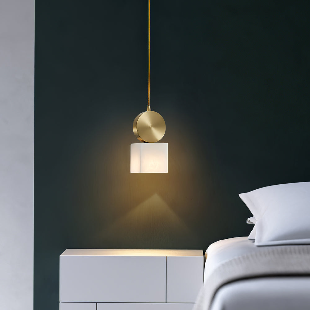 Brass Luxe Round Alabaster Pendant Light