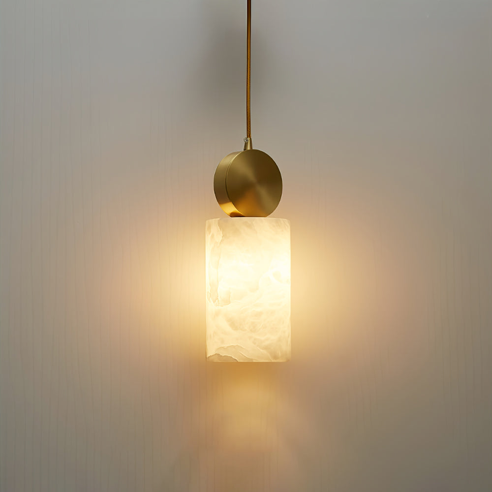 Brass Luxe Round Alabaster Pendant Light
