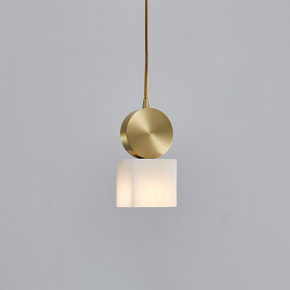 Brass Luxe Round Alabaster Pendant Light