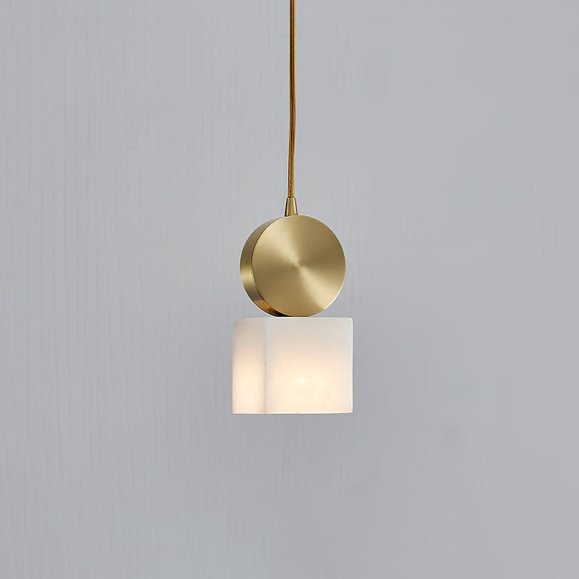 Brass Luxe Round Alabaster Pendant Light