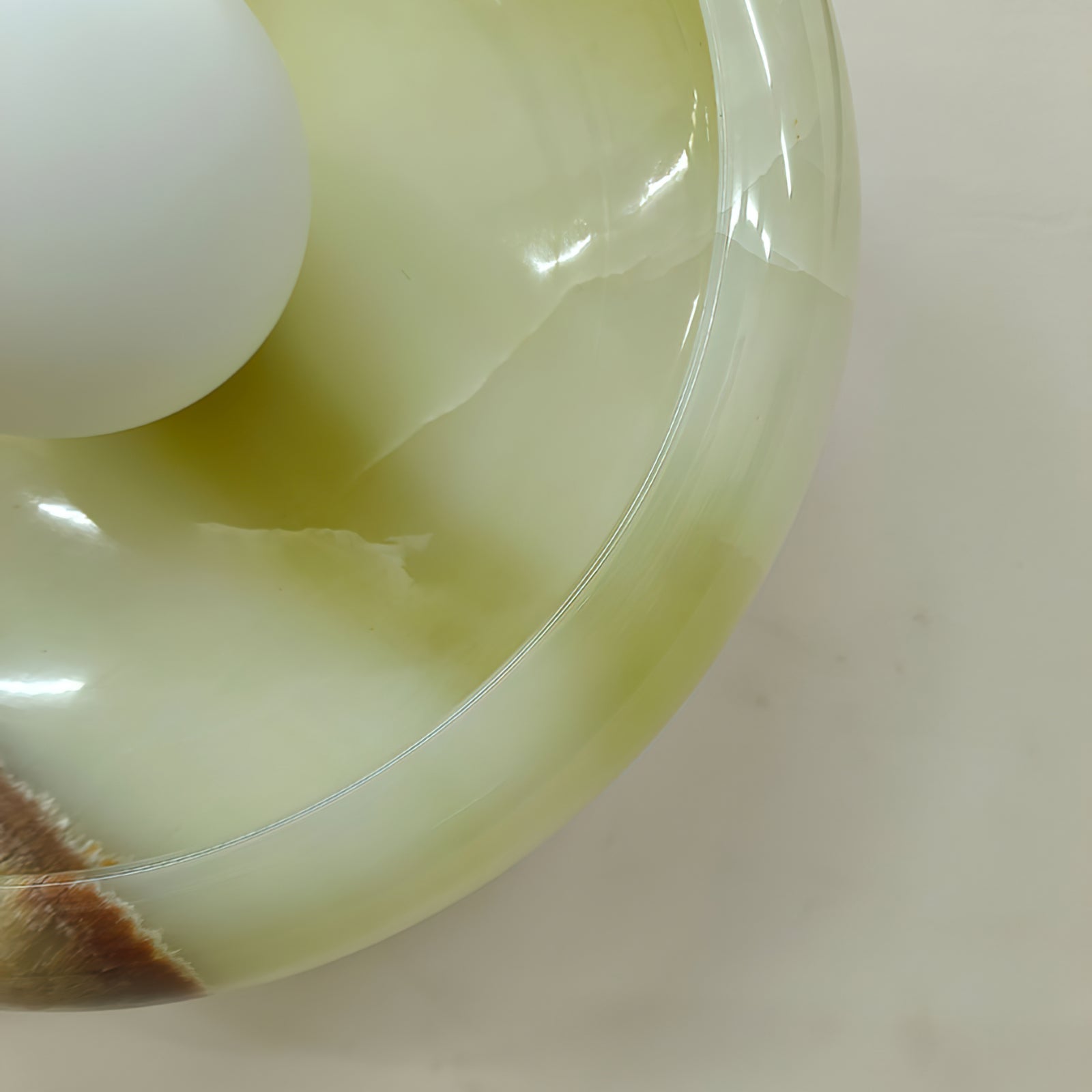Calvrane Marble Round Wall Lamp