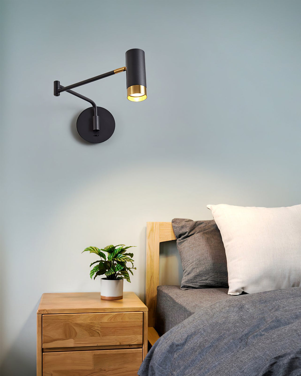 Metal Folding Twin-Arm Wall Lamp