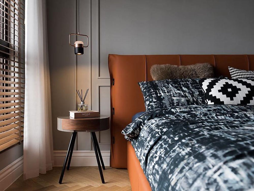 Iron Frame Tilting Pendant Light