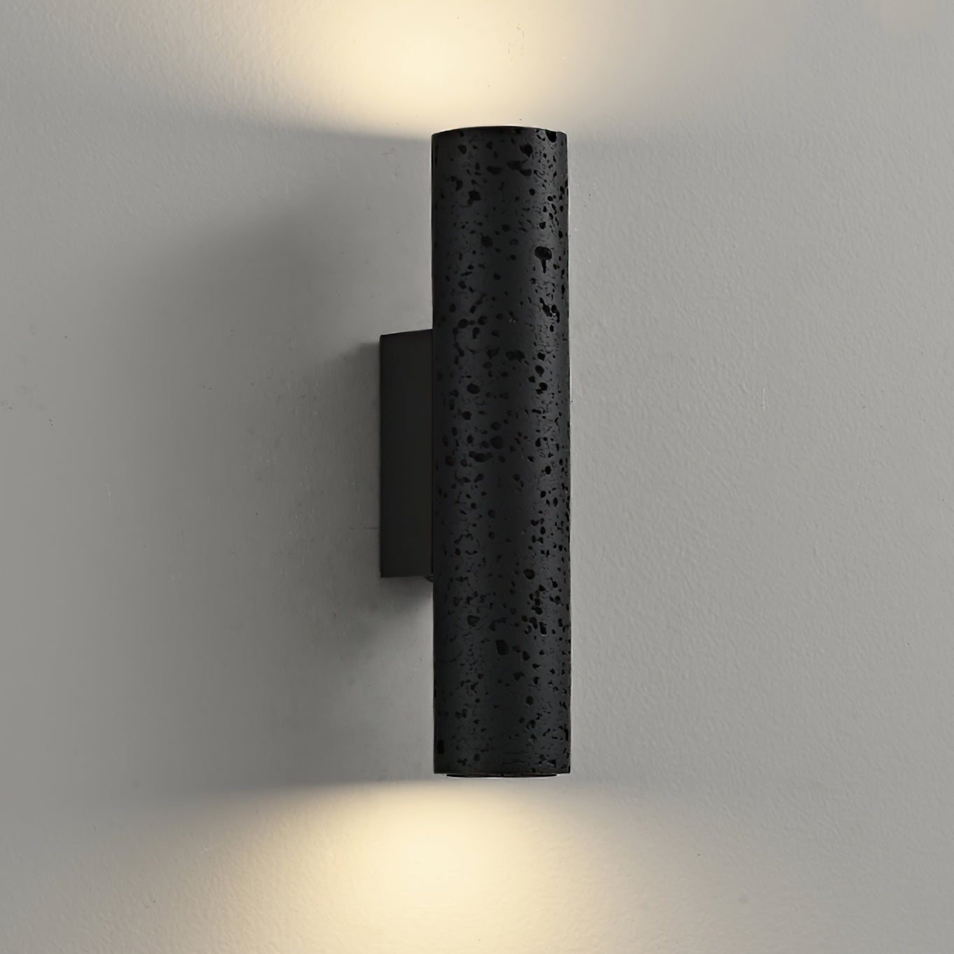 Calvrane Metal Cylinder Wall Lamp