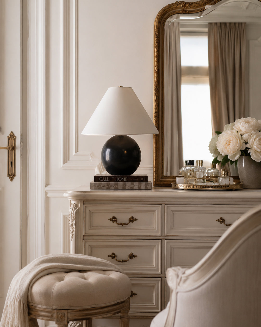 Calvrane Marble Sphere Table Lamp