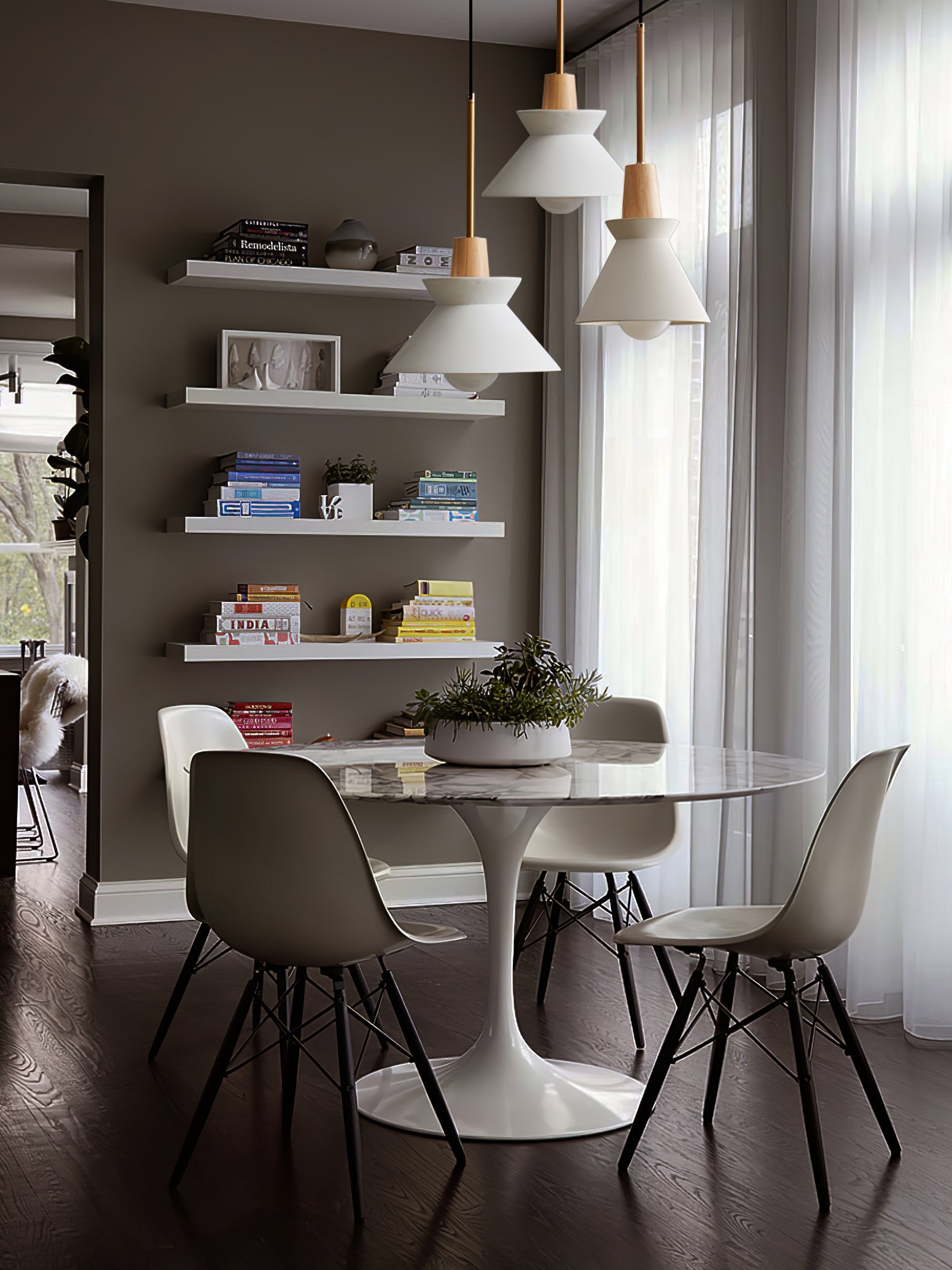Minimalist Scandinavian Resin Pendant Lamp