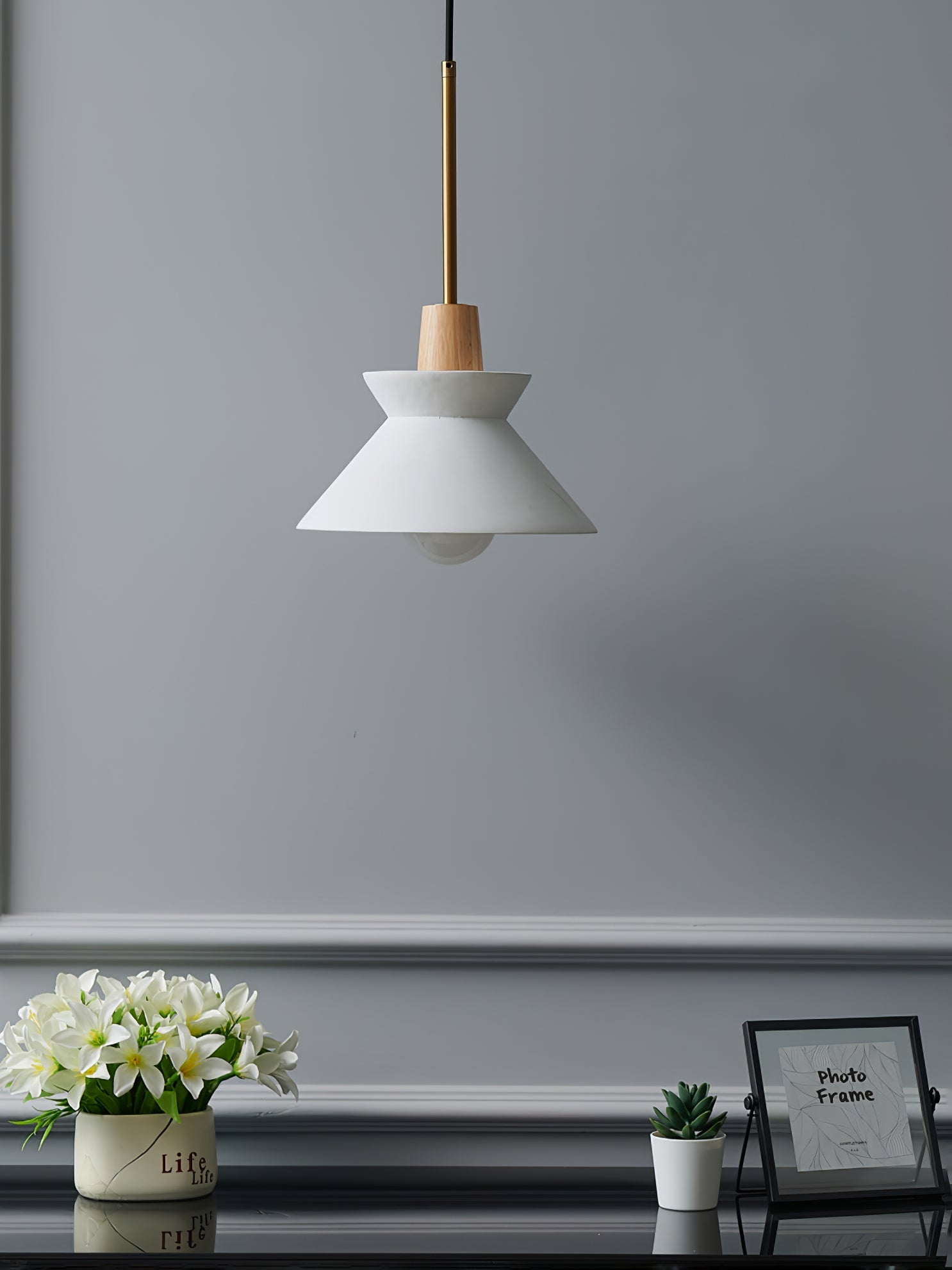 Minimalist Scandinavian Resin Pendant Lamp