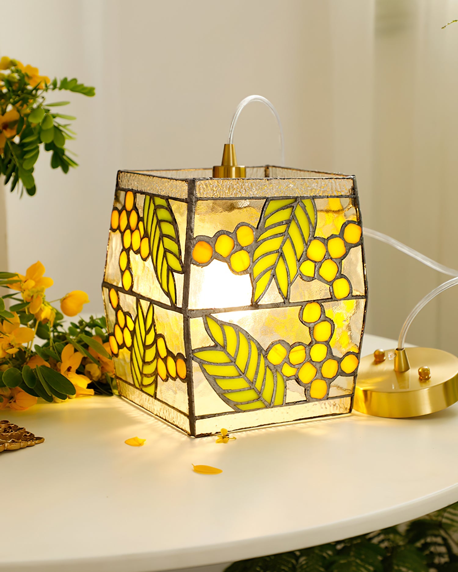 Calvrane Stained Glass Dome Pendant Light