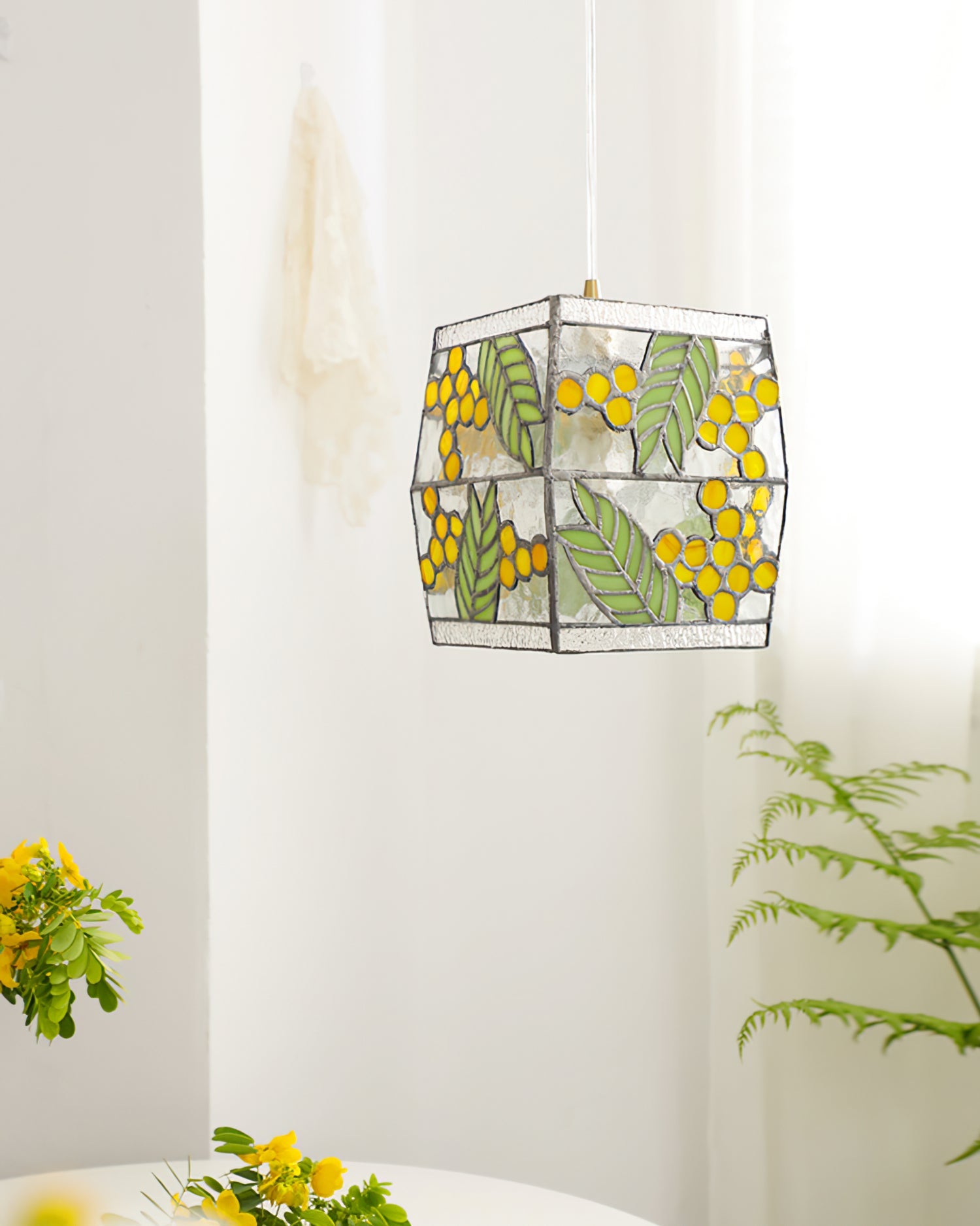 Calvrane Stained Glass Dome Pendant Light
