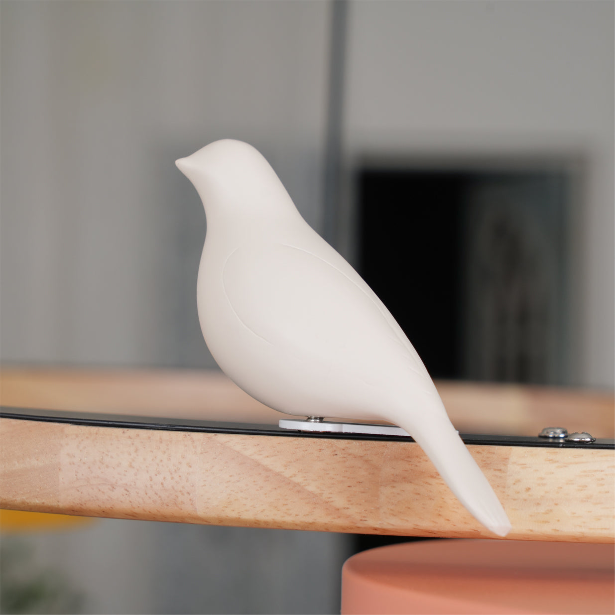 Modern Bird Resin Wood Ring Chandelier