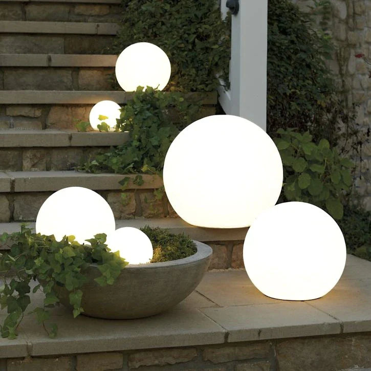 Adjustable Modern Spherical Garden Light