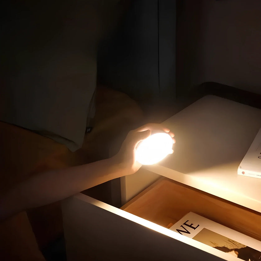 Modern Motion Sensor LED Closet & Hallway Night Light