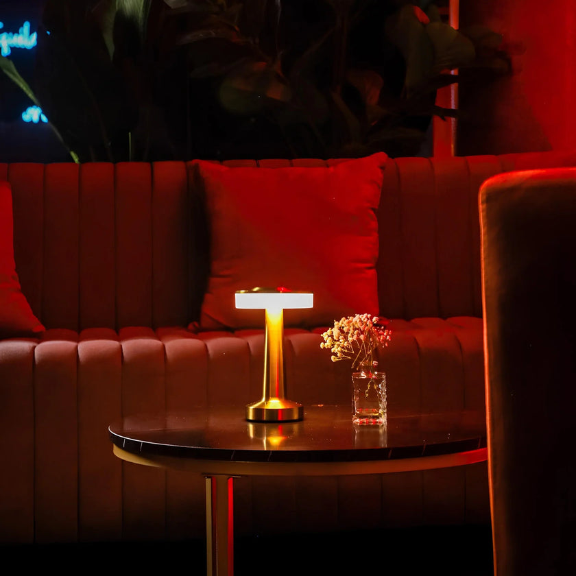 Iron Modern Retro Bar Table Lamp