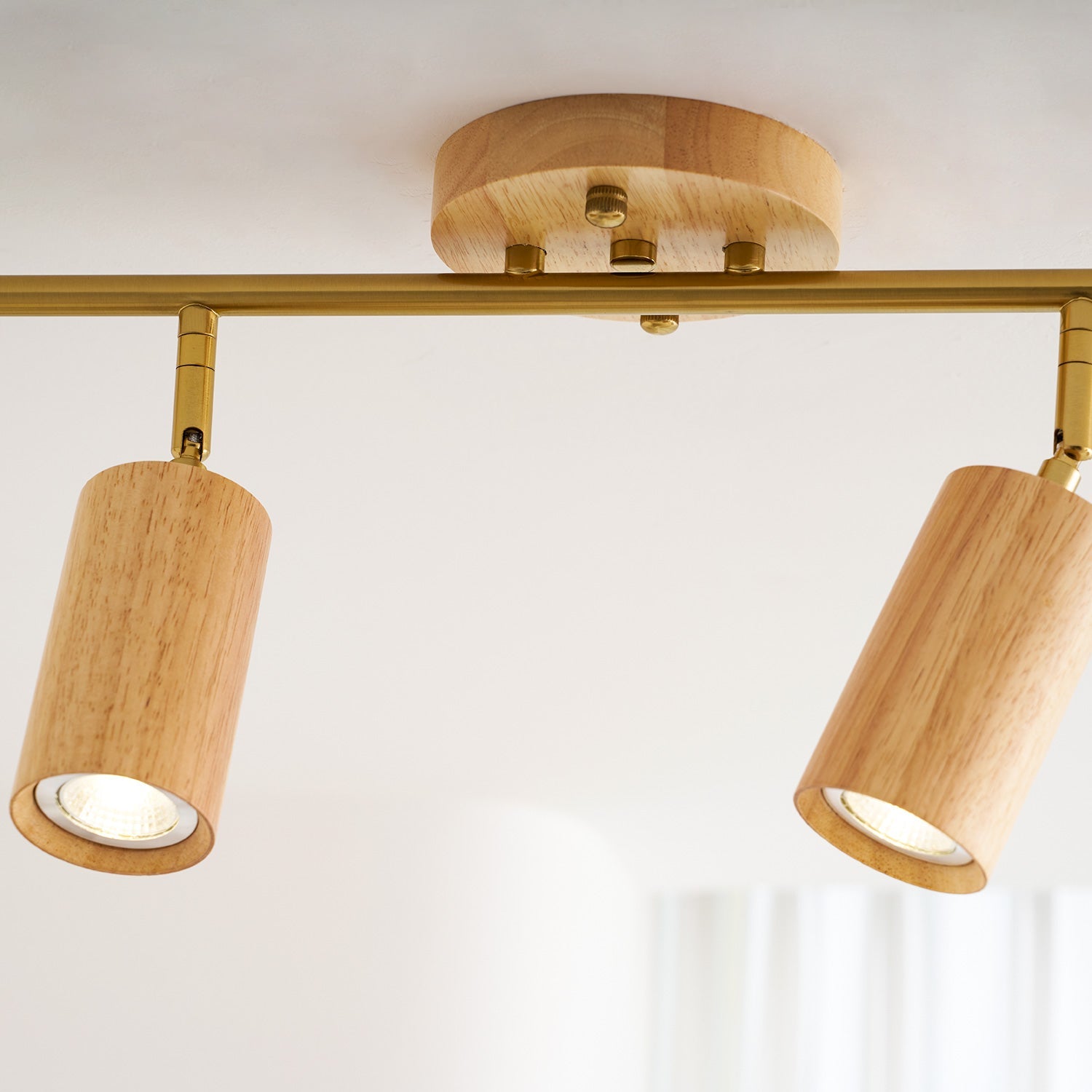 Scandinavian Shaker Ash Wood Multi-Head Spotlight