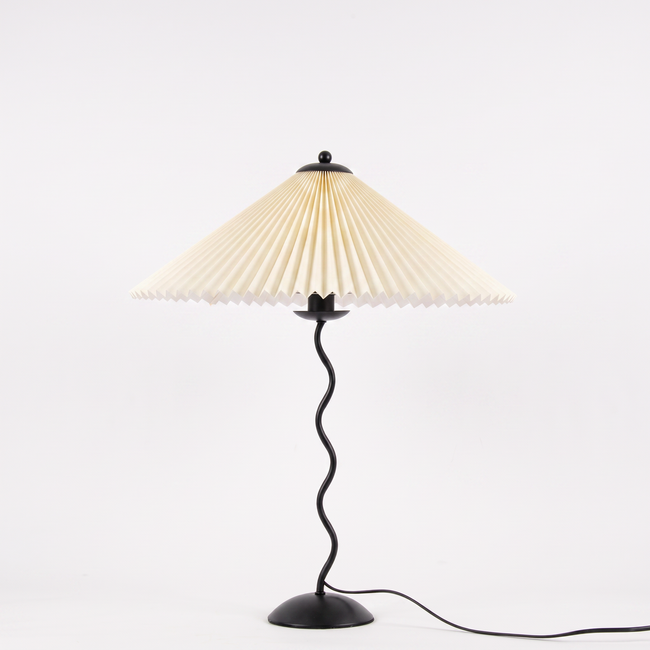 Pleated Fabric Wavy Stem Table Lamp